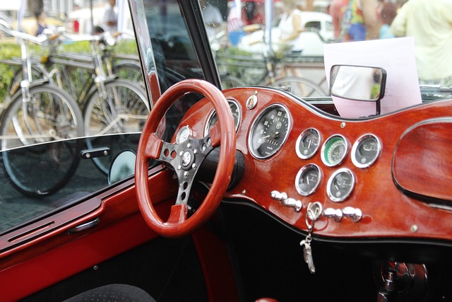 Oto Kuaförde Motor Temizliği